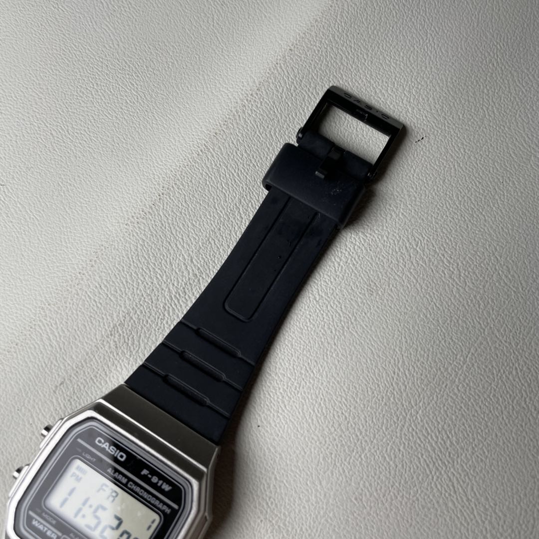 Casio CIRCUMFERENCE...23CM Digital Quartz Men Watch