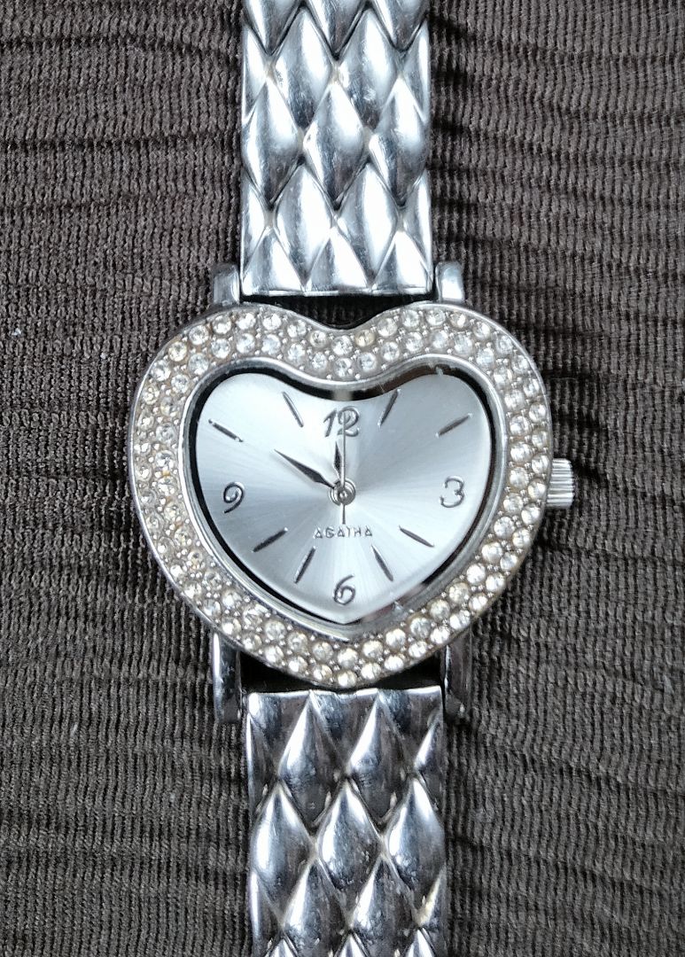 Agatha Analog Quartz Women