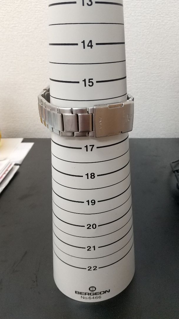 Casio Wave Ceptor Analog Quartz Men