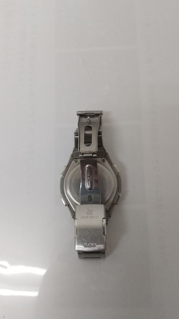 Casio Wave Ceptor Analog Quartz Men