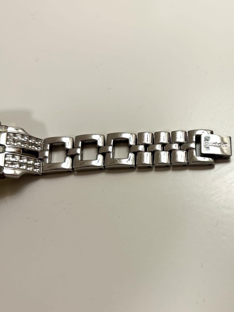 Swatch Analog Quartz Women