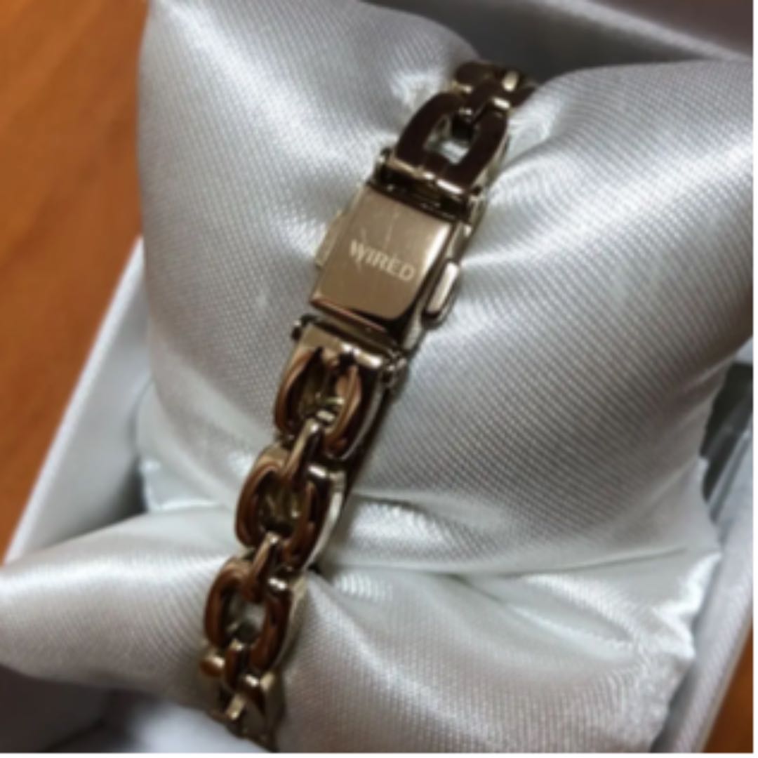 WIRED F Analog Quartz Women