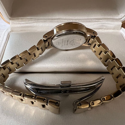 Star Jewelry Analog Solar Women