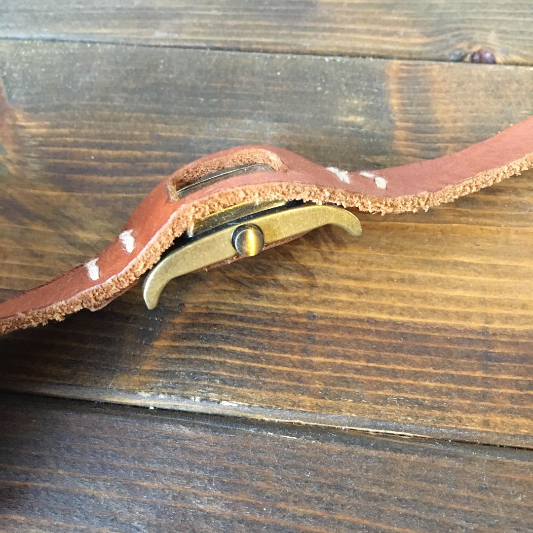 fu Analog Quartz Women