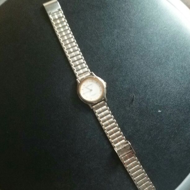 Citizen FREE WAY Analog Quartz Women