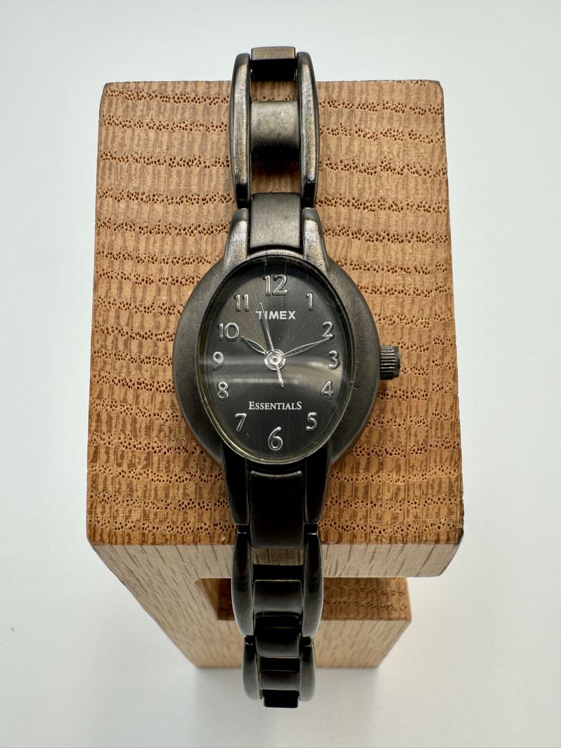 TIMEX Essentials T21912 Analog Quartz Women Women Watch