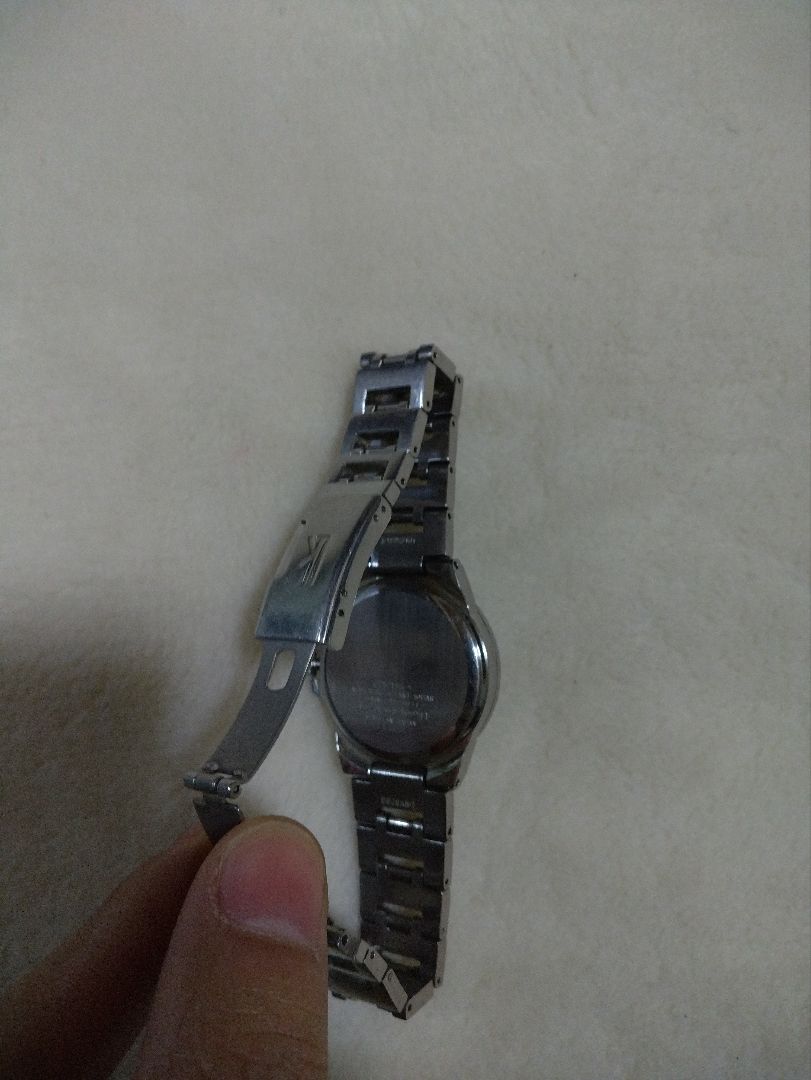 Seiko lk/lukia SY89-OB30 Analog Quartz Women