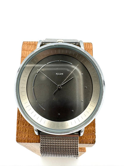 Klon Analog Quartz Men Watch