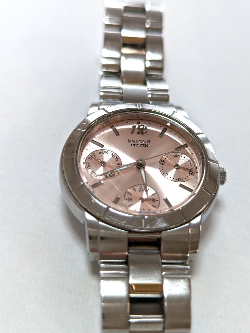 Citizen wicca Analog Quartz Women