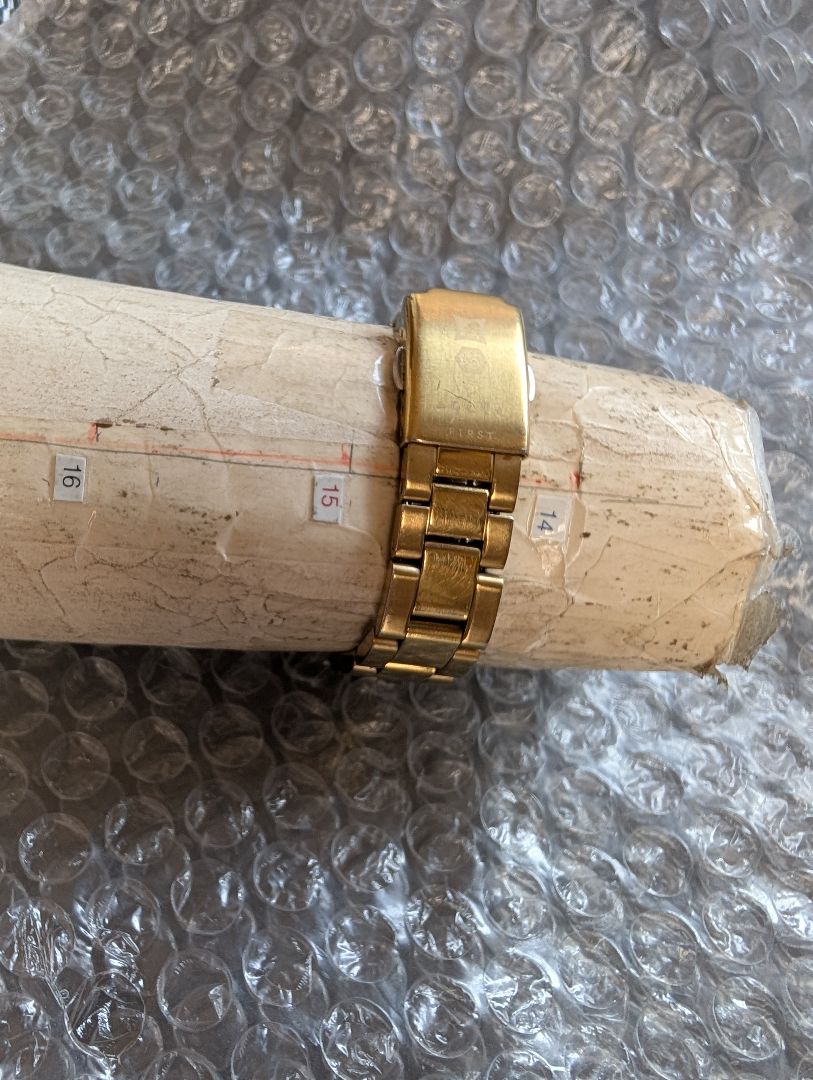 Agete Analog Quartz Women