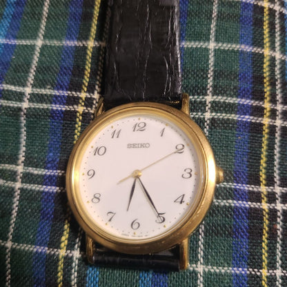 Seiko 7N01 Analog Quartz Men