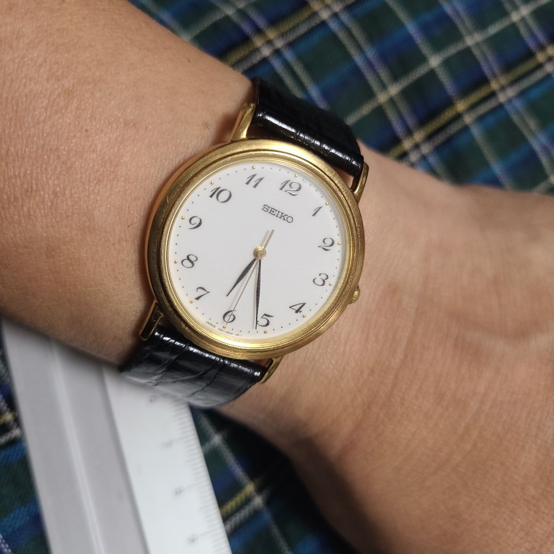 Seiko 7N01 Analog Quartz Men