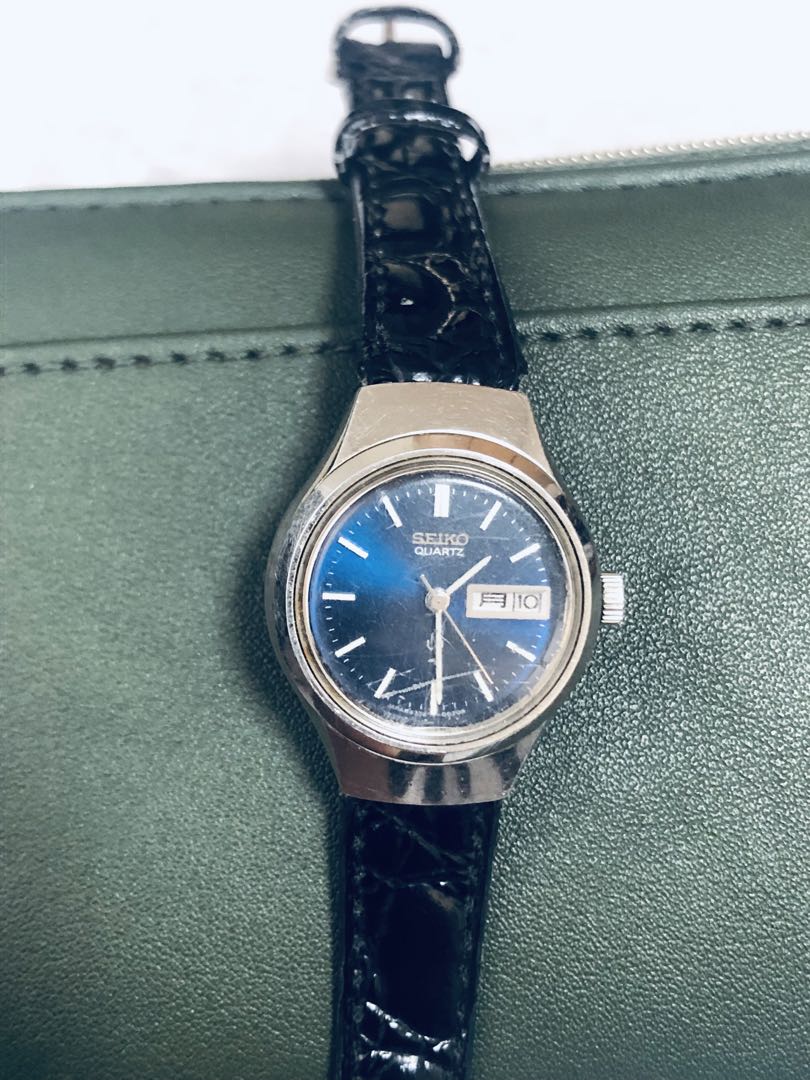 Seiko 4326-0030 Analog Mechanical (Automatic) Women