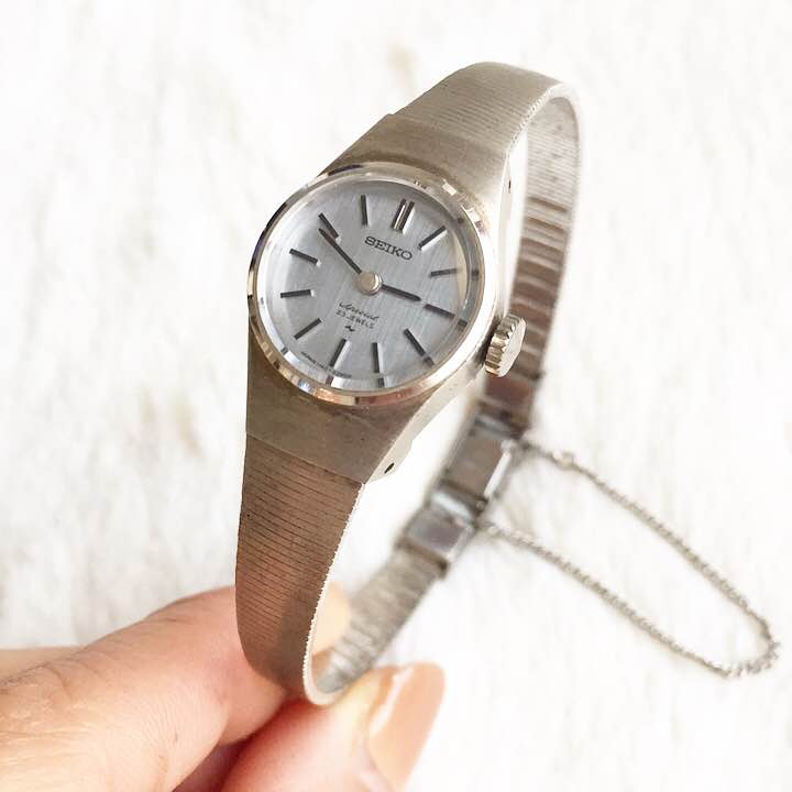 Seiko Special 13-MINUTE Analog Mechanical (Manual) Women