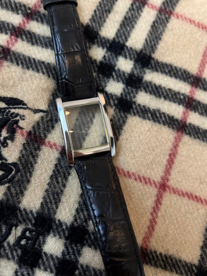 Fendi Analog Quartz Women