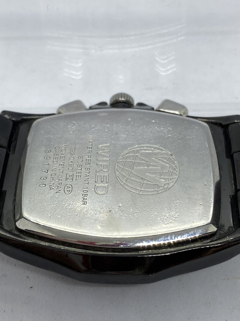 Seiko wired Analog Quartz Men
