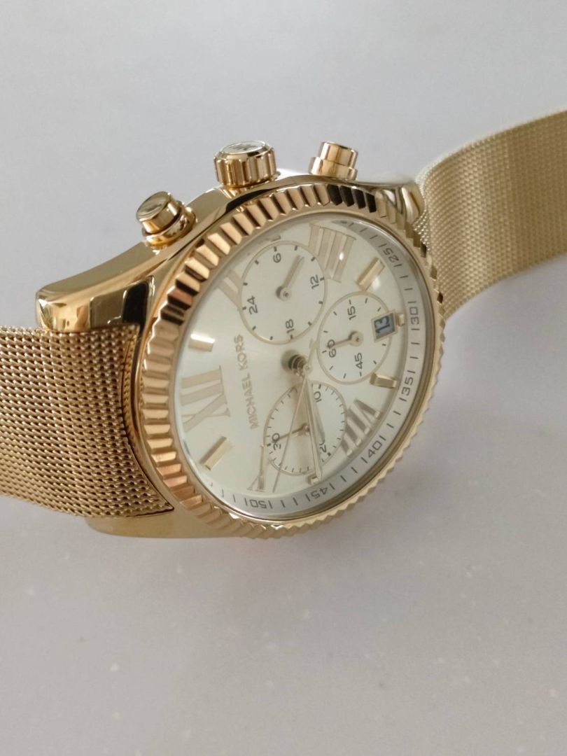 Analog Quartz Women