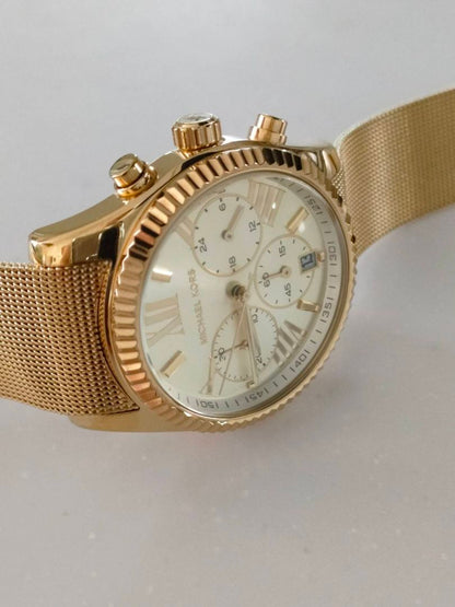 Analog Quartz Women