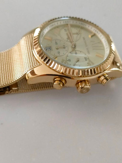 Analog Quartz Women