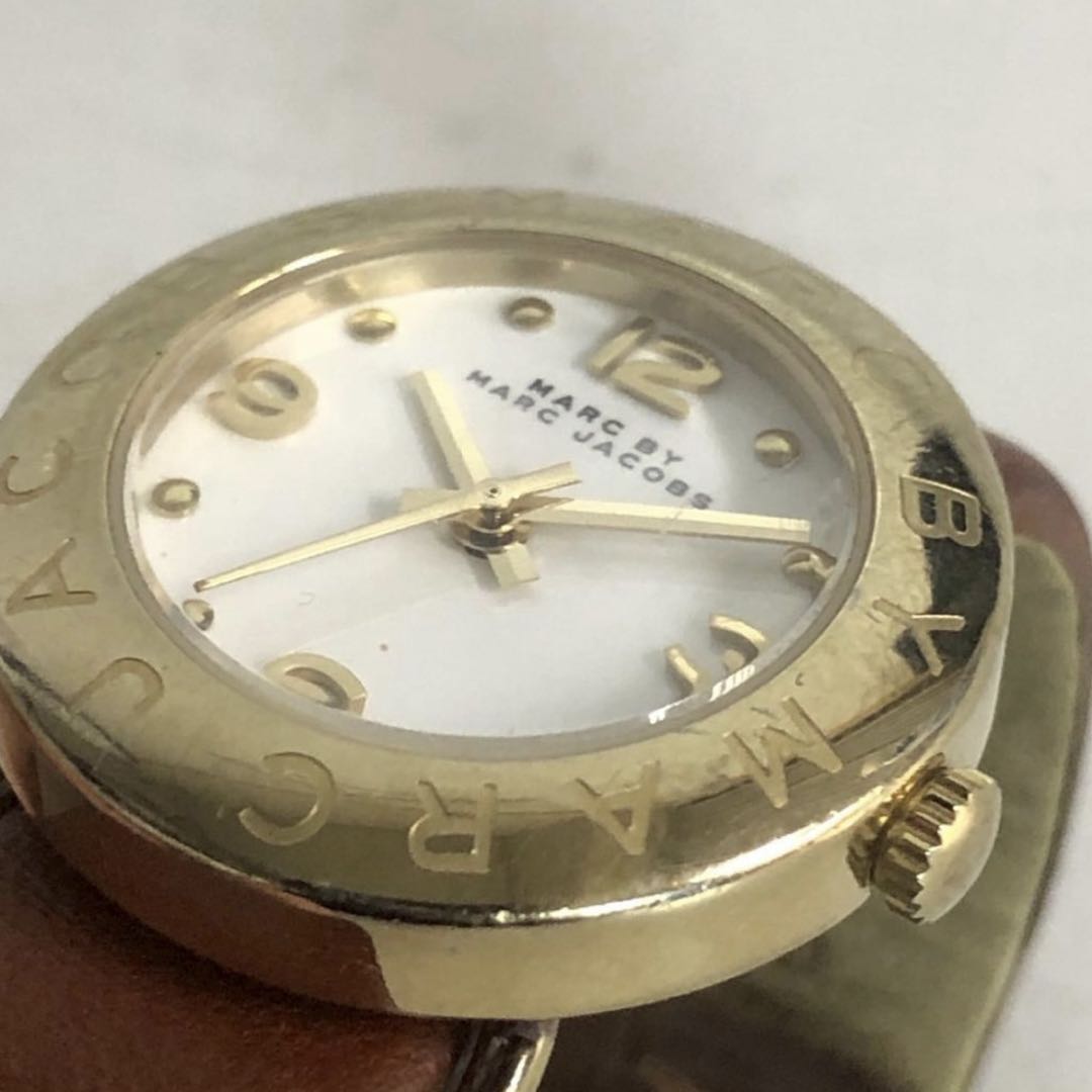 Analog Quartz Women