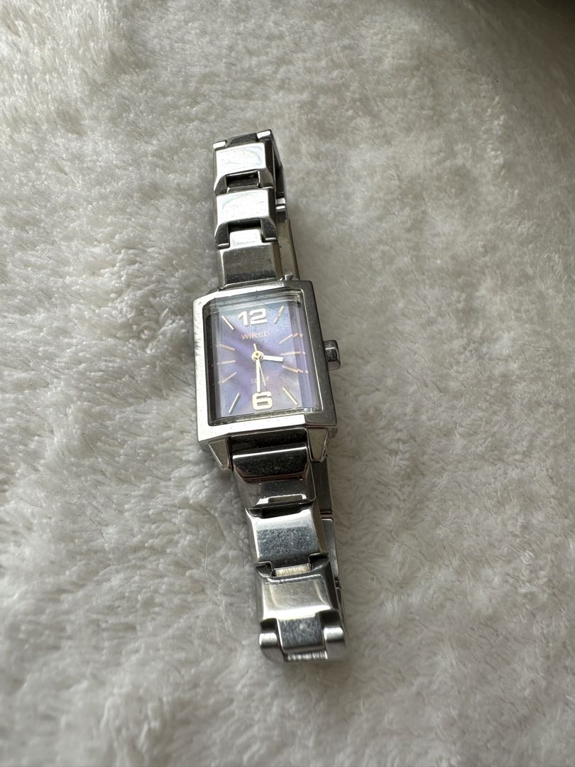 Seiko Wired Analog Solar Women