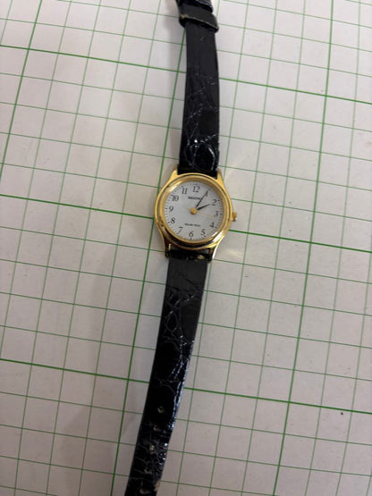 Citizen Analog Solar Women