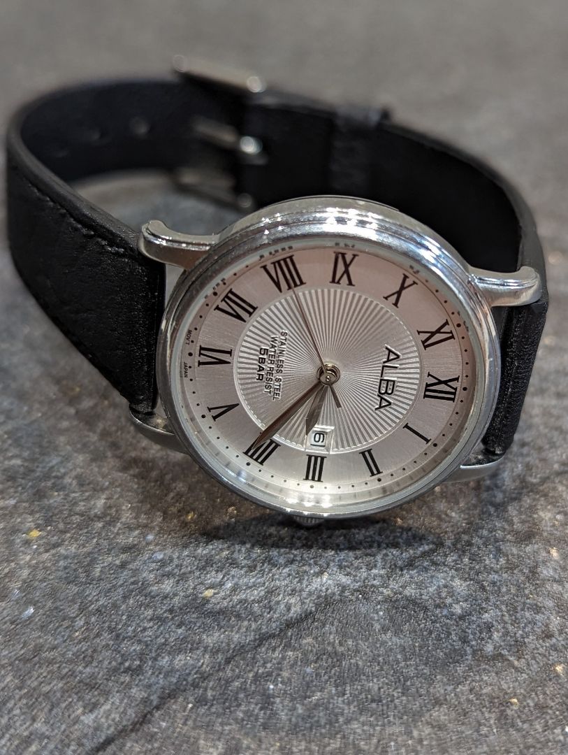 Seiko Alba Analog Quartz Women Silver Watch Battery Replaced