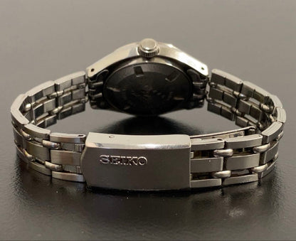Seiko Chorus 2518-0111 Analog Mechanical (Manual) Women