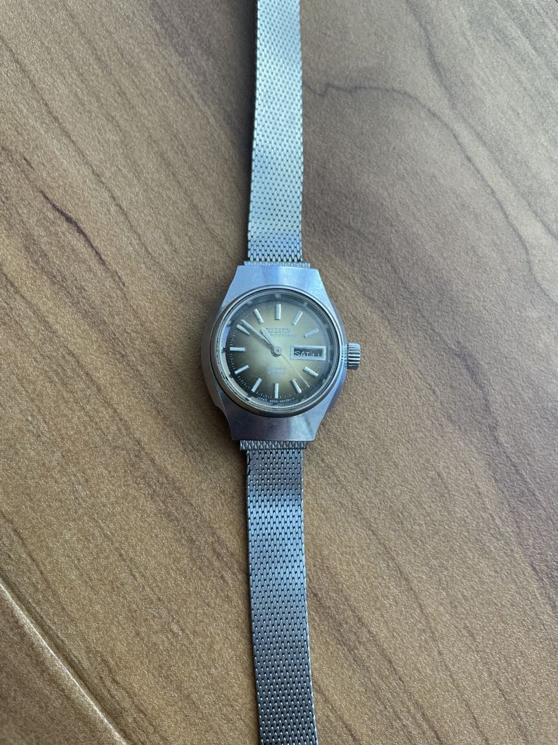 Citizen Analog Quartz Women