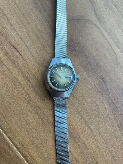 Citizen Analog Quartz Women