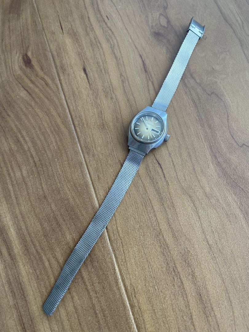 Citizen Analog Quartz Women
