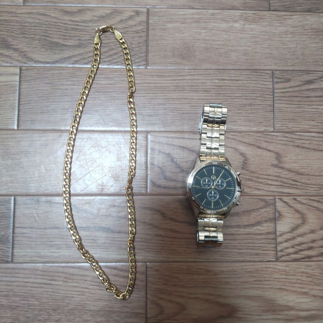 Bershka Analog Quartz Men