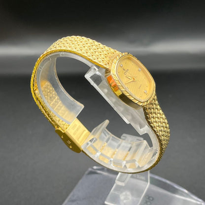 Cyma Analog Quartz Women