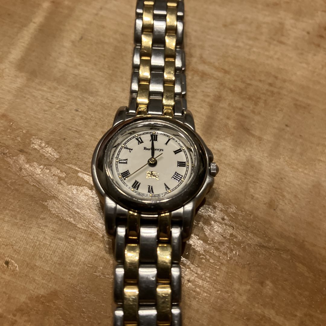 BURBERRY Analog Quartz Women