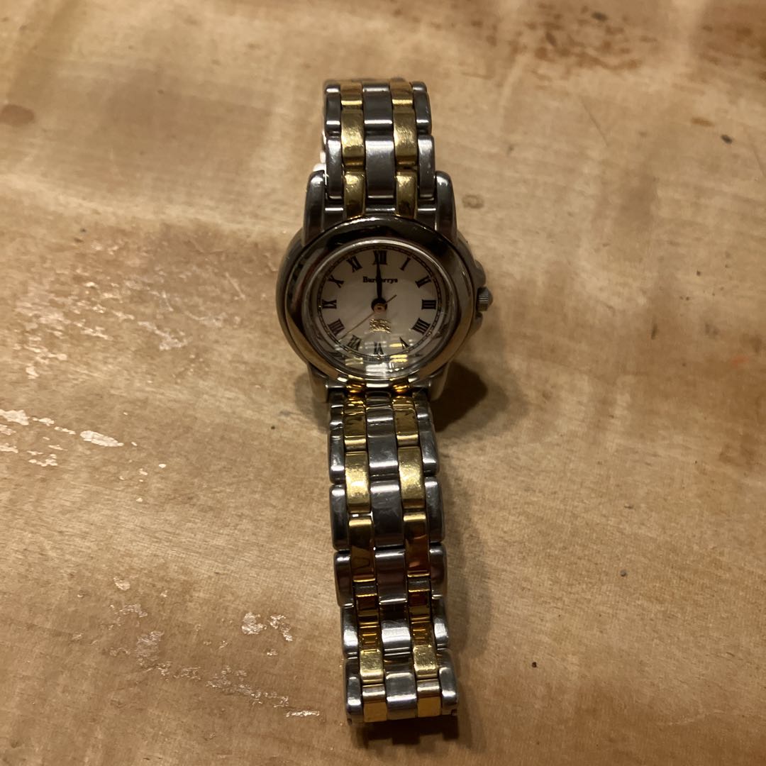 BURBERRY Analog Quartz Women