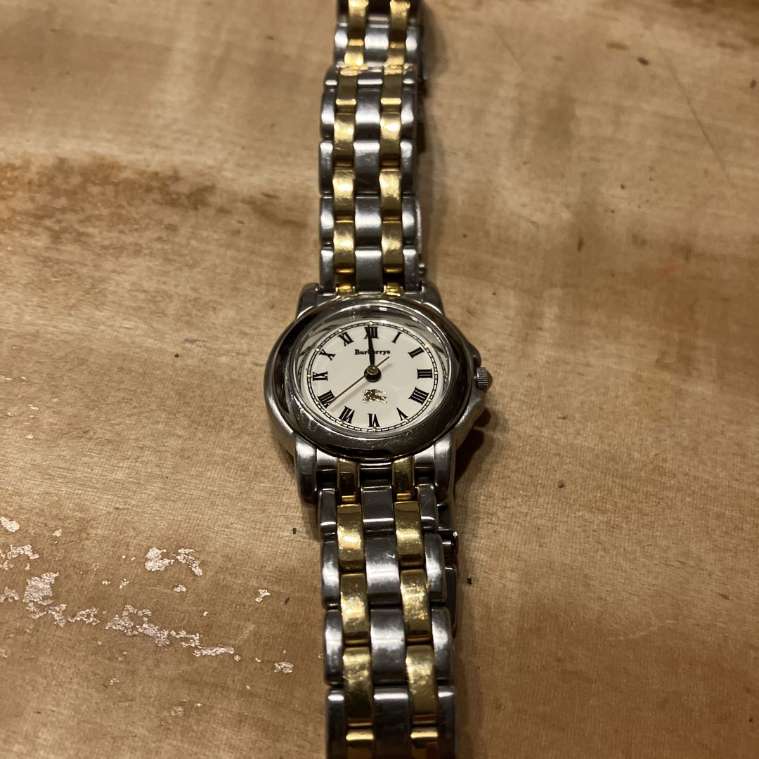 BURBERRY Analog Quartz Women