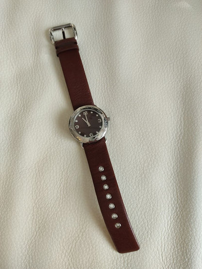 Analog Quartz Women