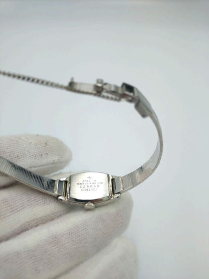 Seiko Analog Mechanical (Manual) Women