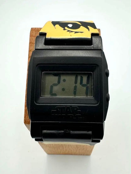 Star Wars Digital Quartz Men Watch With Tin Unused