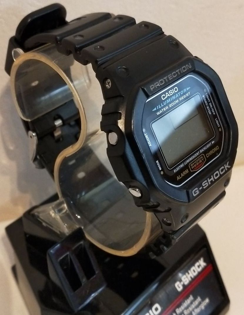 G-Shock 5600 DW-5600E-1VCT Digital Quartz Men Dw-E-1Vct