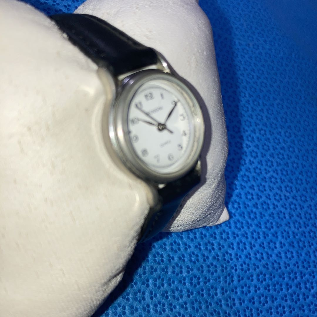 Brougne Analog Quartz Women ブルニュ アンティークｂｒｏｕｇｎｅクラッシックコレクションsilverオールディズ希少品