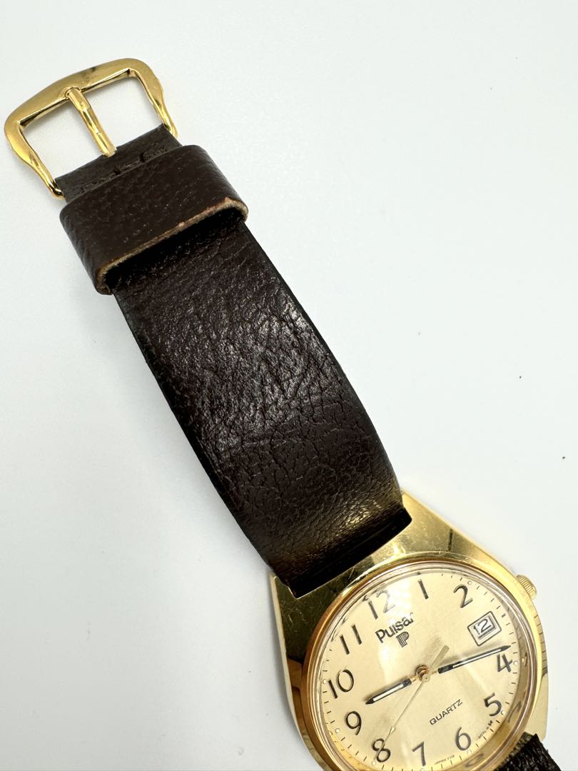 Pulsar Analog Quartz Men Watch Date Calendar