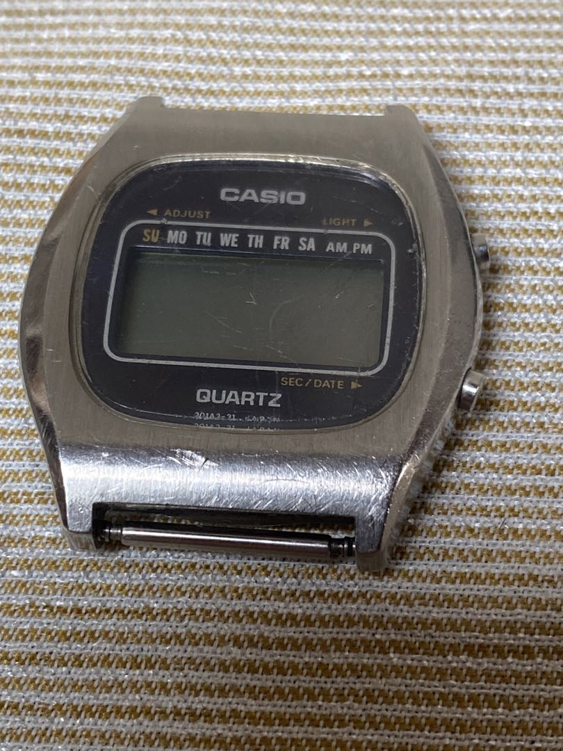 Casio Digital Quartz Men ジャンク Watch