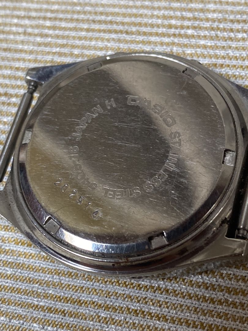 Casio Digital Quartz Men ジャンク Watch