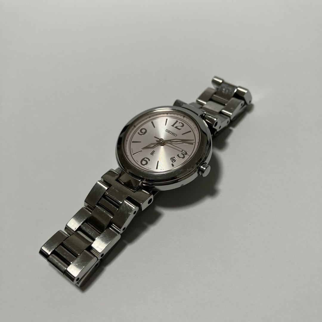 Seiko lk/lukia Analog Quartz Women Lukia Watch Silver Running Item