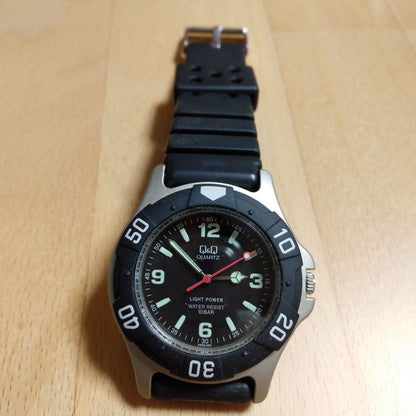 Citizen Q&Q Analog Solar Men