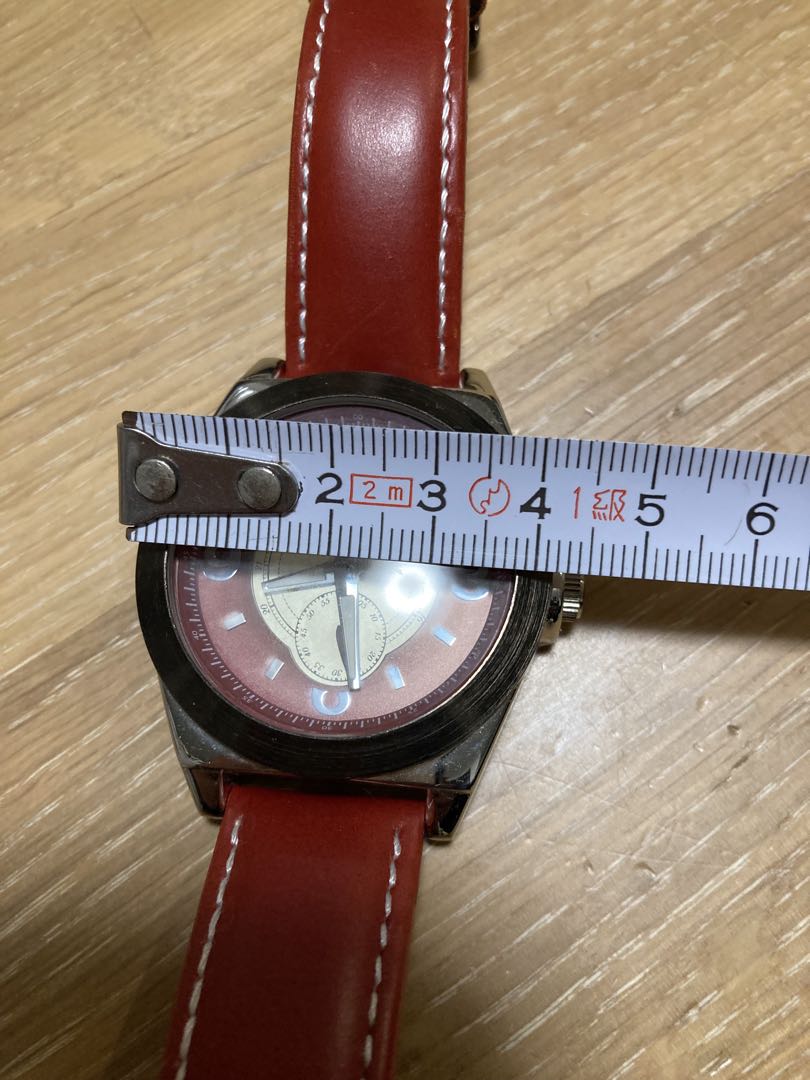 Grand Global Analog Quartz Men