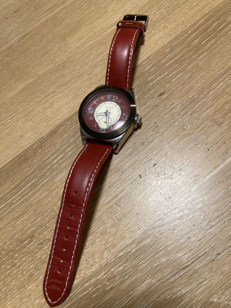 Grand Global Analog Quartz Men