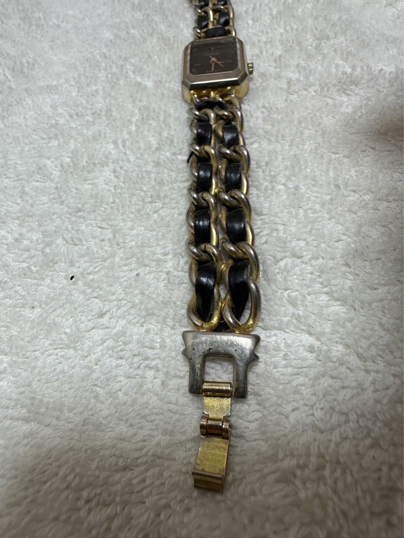 legend Analog Quartz Women