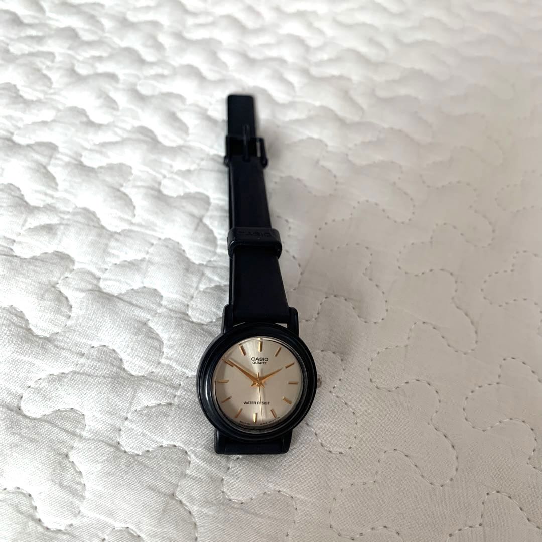 Casio 901A1-103 Analog Quartz Women
